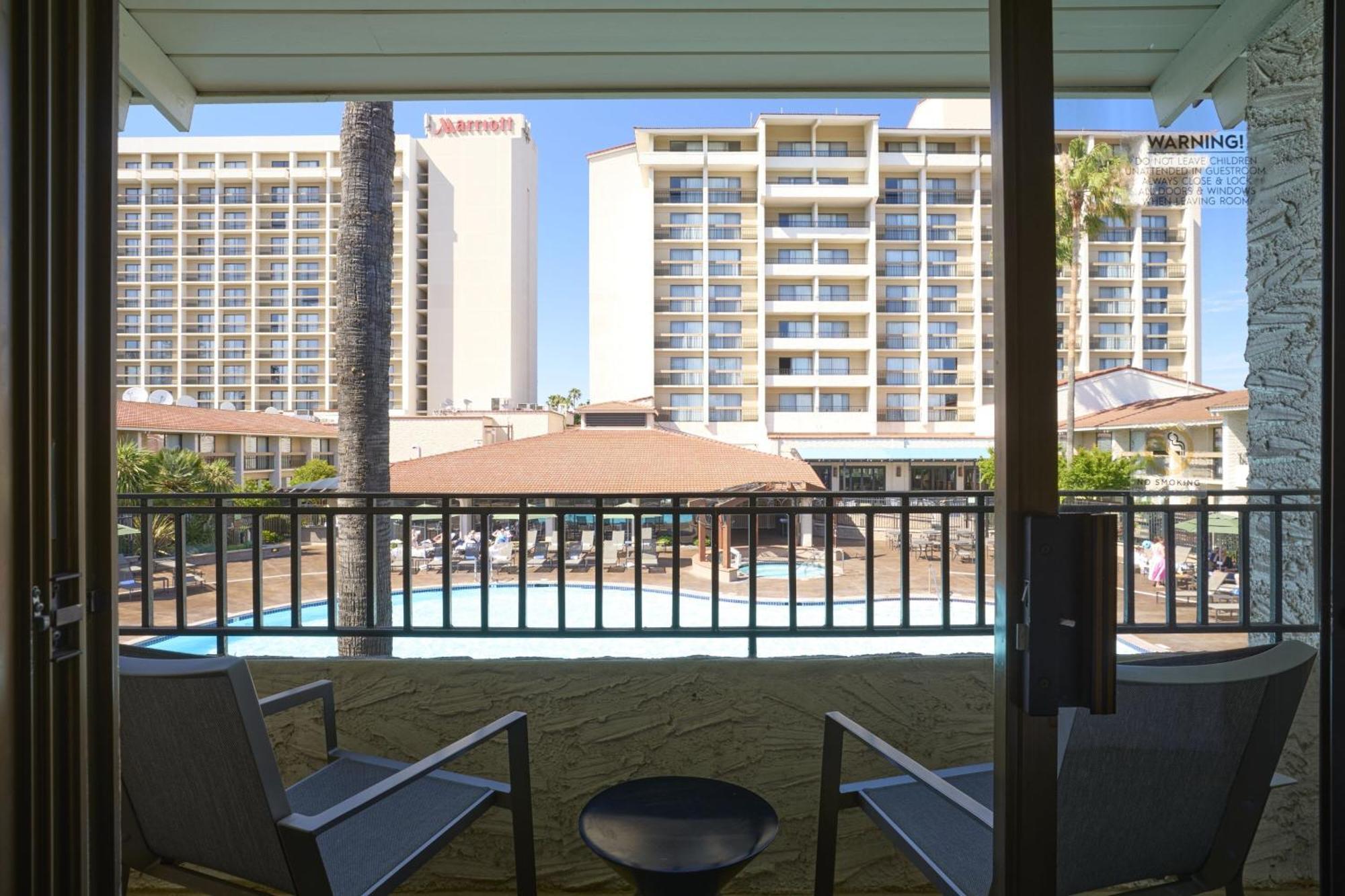 Santa Clara Marriott Hotel Exterior photo